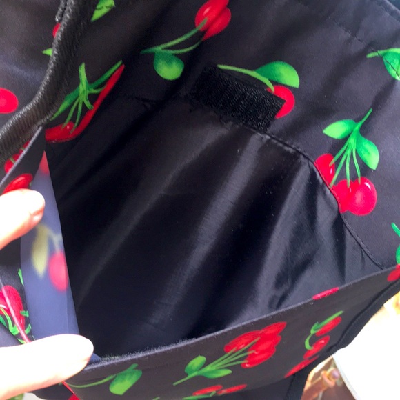 🍒NWOT ‘CHERRY’ SHOULDER BAG (Water Resistant) - Picture 5 of 10